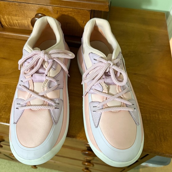 UGG LA Alto Cloud Lace sneakers - Picture 4 of 12